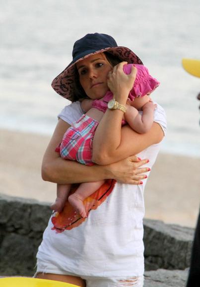 Fernanda Pontes com a filha, Maria Luiza