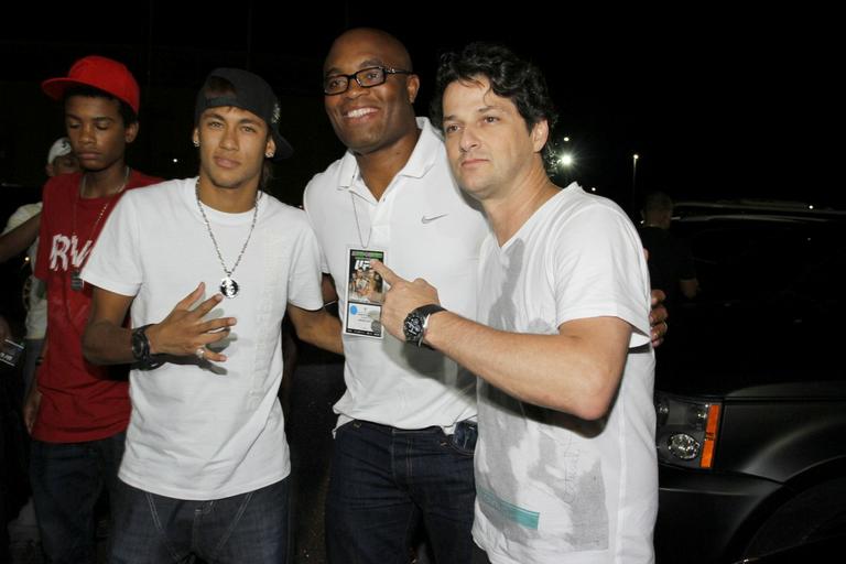 Neymar, Anderson Silva e Marcelo Serrado