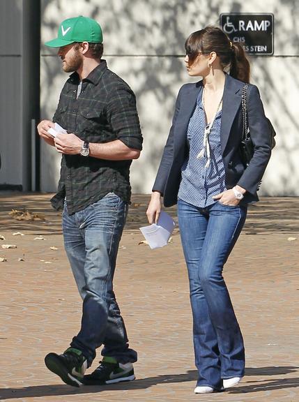 Olhar Justin Timberlake e Jessica Biel vão à consulta médica em Los Angeles