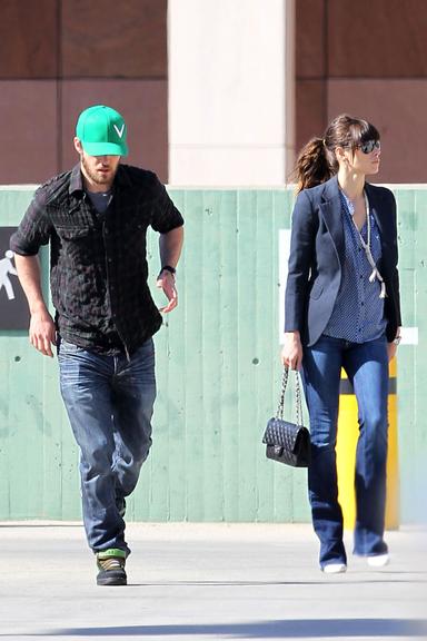 Olhar Justin Timberlake e Jessica Biel vão à consulta médica em Los Angeles