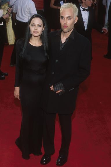 Angelina Jolie com o irmão James Voight na edição de 2000 do Oscar