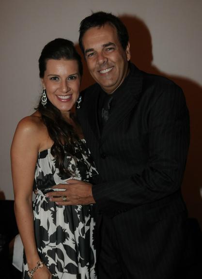 Marco Camargo com a esposa Fernanda