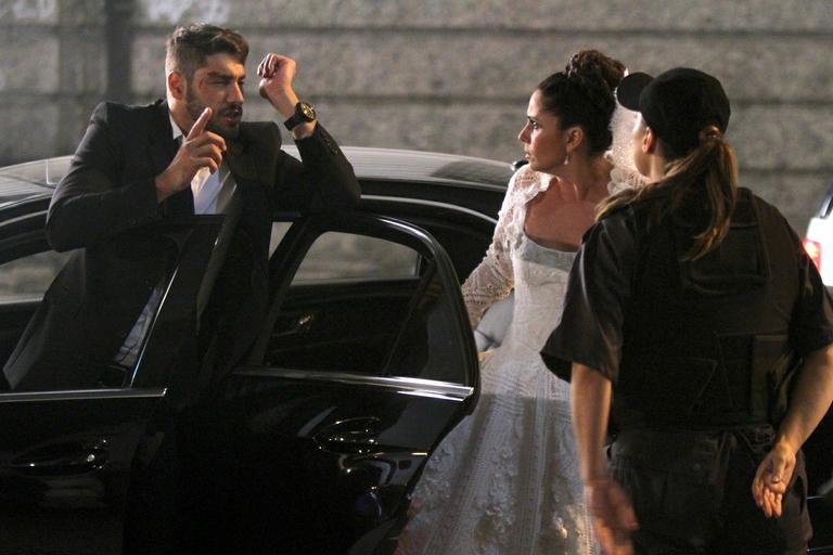 Giovanna Antonelli e Victor Pecoraro gravam últimas cenas de 'Aquele Beijo'