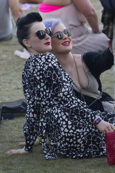 Dita Von Teese e Kelly Osbourne no festival de música de Coachella