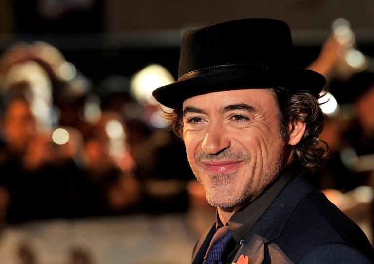 Que tal Robert Downey Jr. de chapéu?