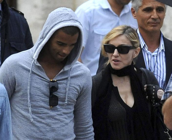 Madonna e Brahim Zaibat passeiam por Istambul