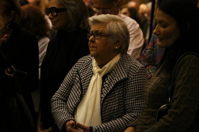Hilda Rebello na missa de sétimo dia de Ivone Kassu