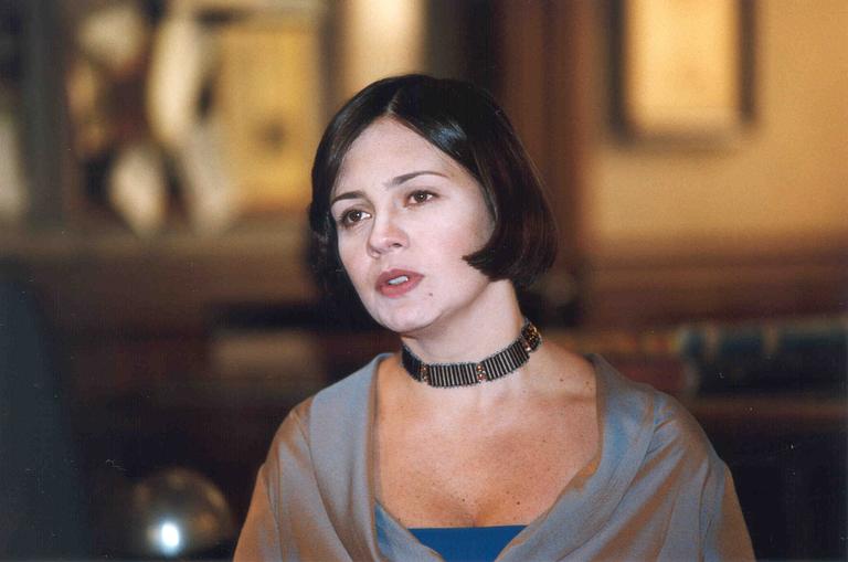 Adriana Esteves como Catarina Batista em 'O Cravo e a Rosa'