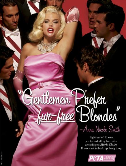 Anna Nicole Smith se vestiu de Marilyn Monroe para uma campanha do PETA