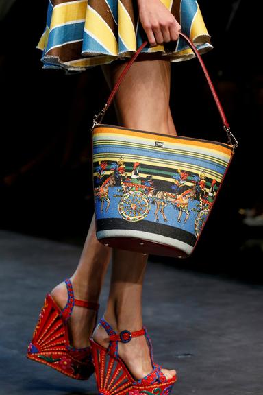 Dolce & Gabbana apresenta coleção primavera/verão 2013 na Semana de Moda de Milão, na Itália