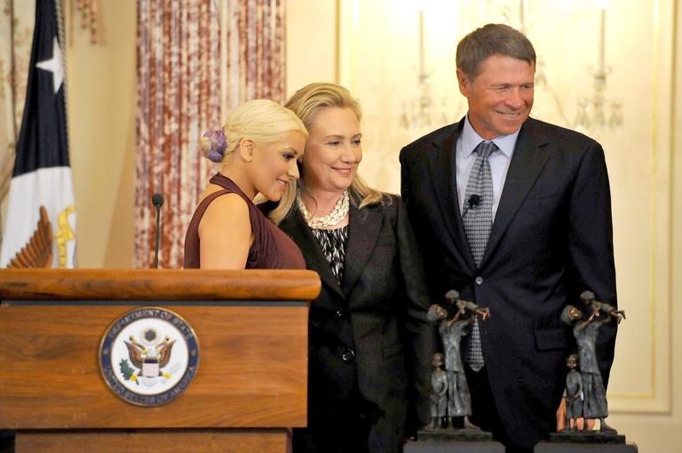 Christina Aguilera, David Novak e Hillary Clinton