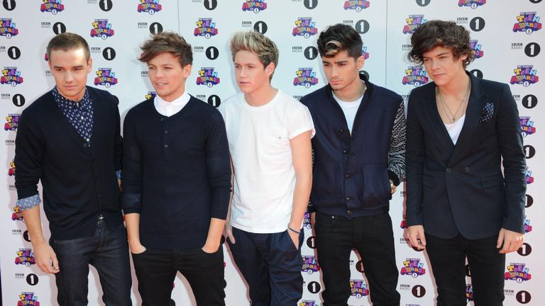 Os meninos do One Direction: Liam Payne, Louis Tomlinson, Niall Horan, Zayn Malik e Harry Styles