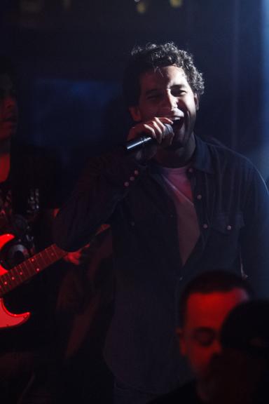Rafael Almeida canta em show de Alan e Alisson