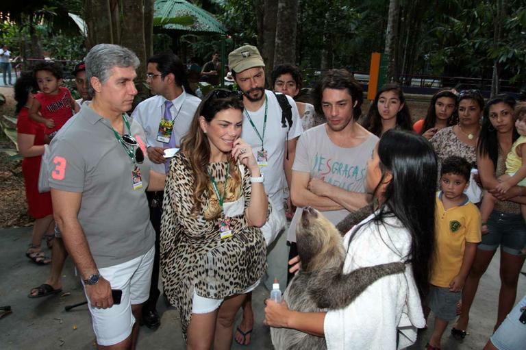Gisele Fraga com o namorado, o empresário Nelo Marraccini Neto, e Heitor Martinez