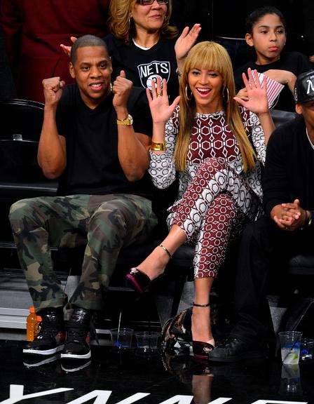 Jay-Z, ao lado de Beyoncé