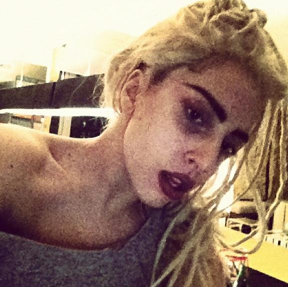 Lady Gaga com dreadlocks