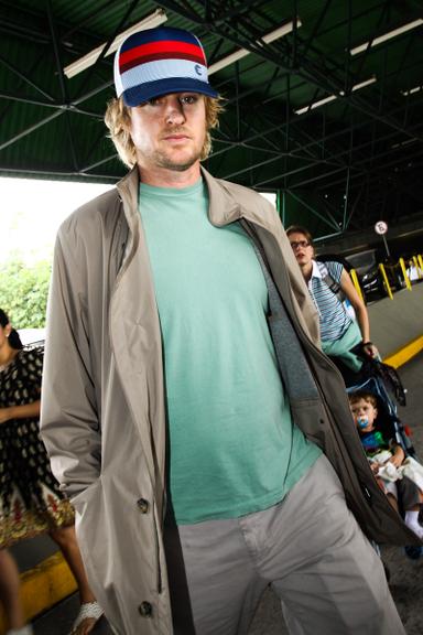 Owen Wilson desembarcando em São Paulo