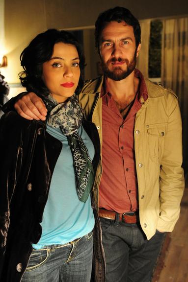 Miriam (Letícia Persiles) e Rodrigo (Gabriel Braga Nunes) , em ‘Amor Eterno Amor’