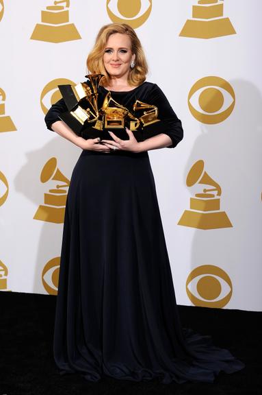 O fenômeno Adele reinou no Grammy 2012