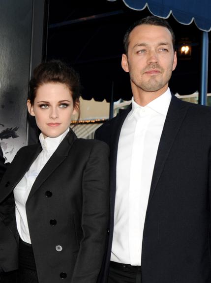 Os amantes Kristen Stewart e Rupert Sanders divulgam ‘A Branca de Neve e o Caçador’