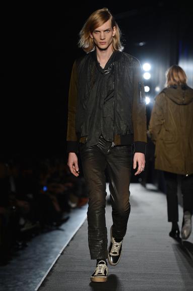 Grife Diesel Black Gold na Semana de Moda Masculina de Milão