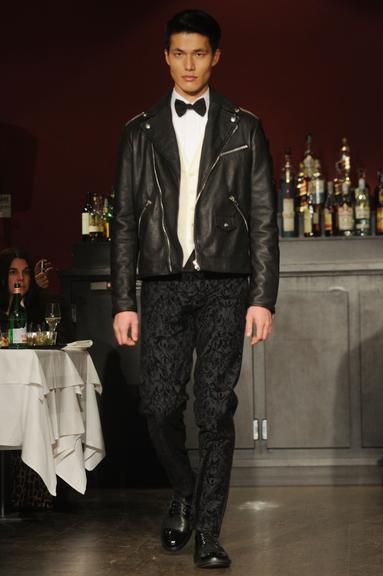 Grife Moschino na Semana de Moda Masculina de Milão