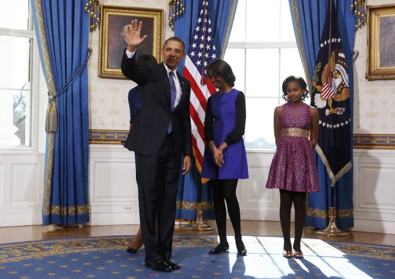 Presidente Barack Obama ao lado da mulher, Michelle, e das filhas, Malia e Sasha, após o juramento oficial do seu segundo mandato