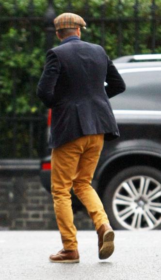 David Beckham mostra estilo ao passear por Londres, na Inglaterra