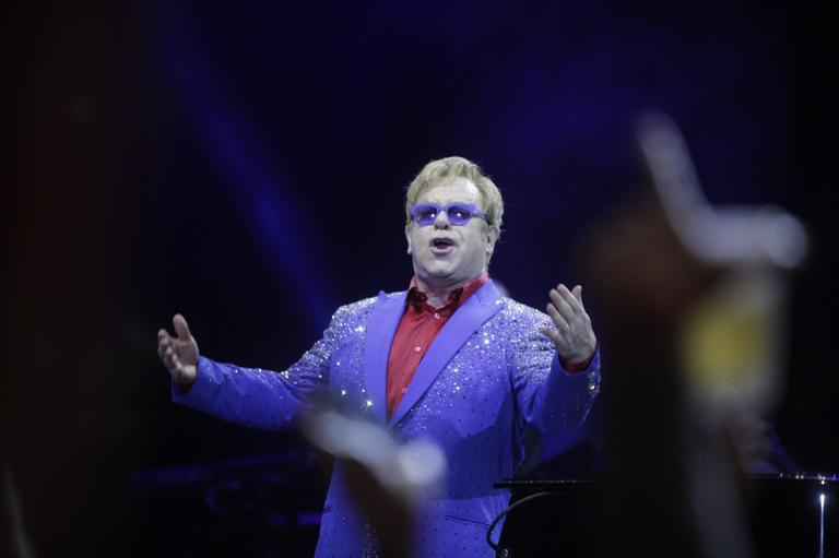 Elton John se apresenta no Mineirão, em Belo Horizonte