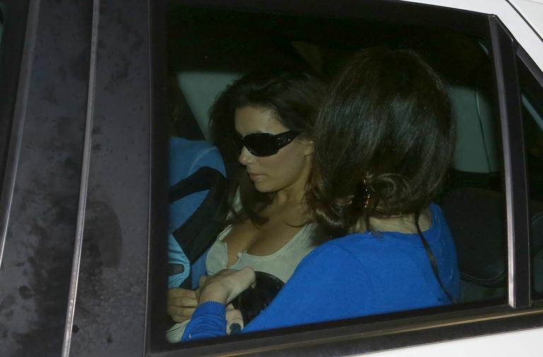 Atriz Eva Longoria desembarca no Rio de Janeiro