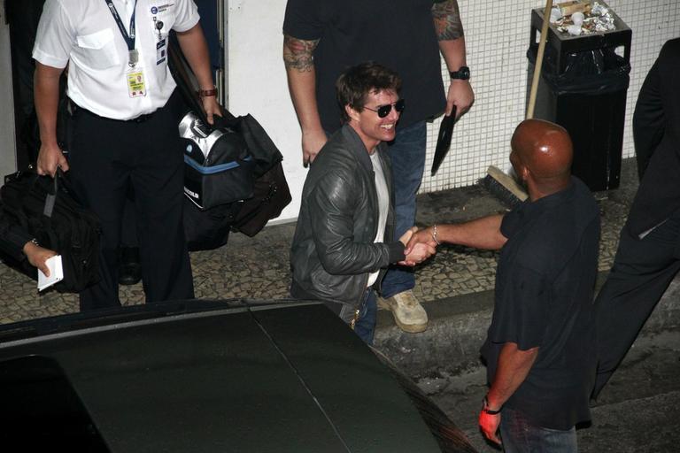 Tom Cruise chega ao Rio de Janeiro