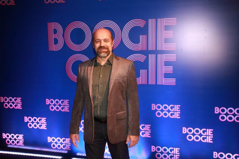 Famosos vão à festa de lançamento de Boogie Oogie