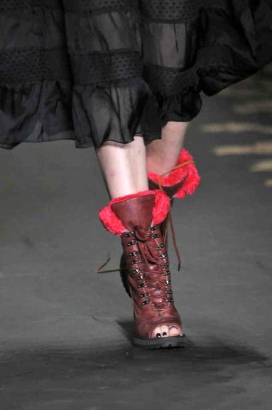 Sapatos Fashion Week 03-11