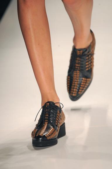 Sapatos Fashion Week 04-11