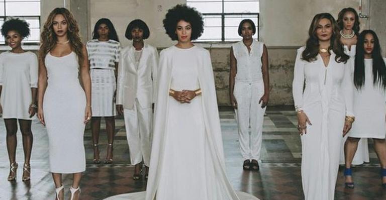 Beyoncé escolhe vestido branco de 890 reais no casamento de Solange Knowles