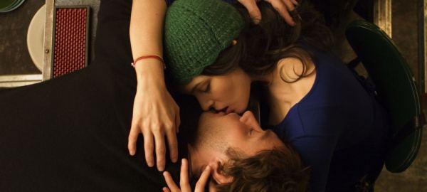 Dia do Beijo! Relembre os beijos mais marcantes e românticos do cinema