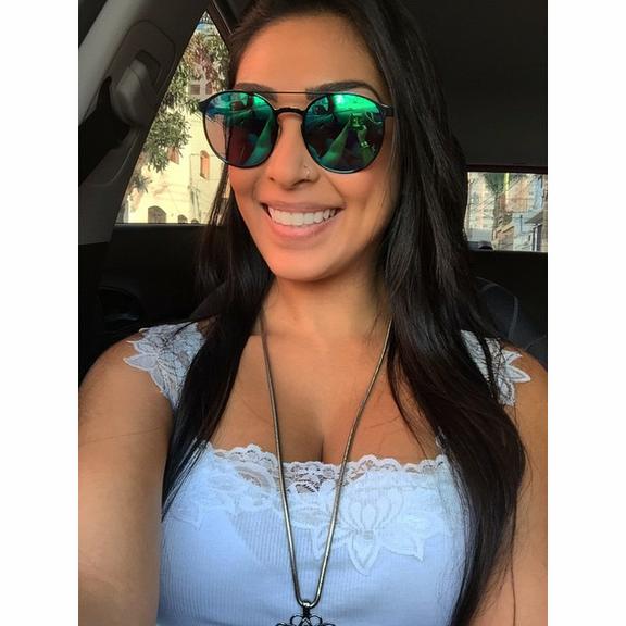 Inspire-se nos óculos de sol da ex-BBB, Amanda Djehdian