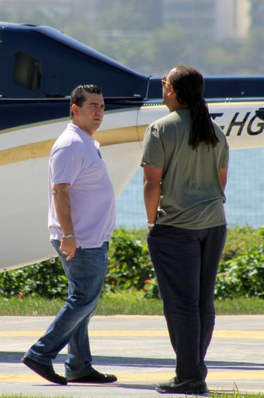 Buddy Valastro passeia de helicóptero no Rio