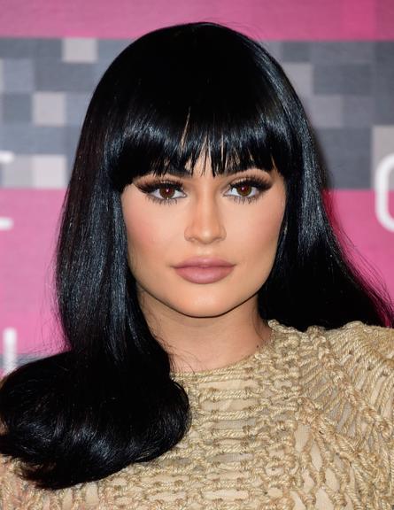 Camaleão! Confira 15 cabelos de Kylie Jenner em 2015