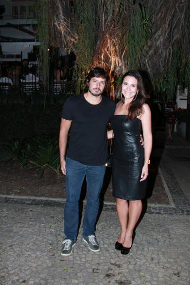 Juliana Knust e Gustavo na festa de Piny Montoro no Rio