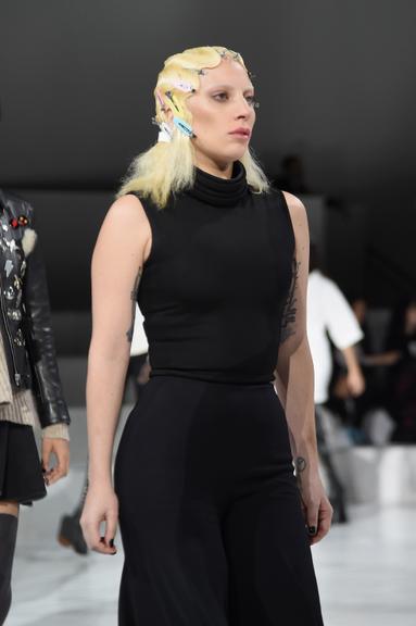 Lady Gaga no desfile de Marc Jacobs