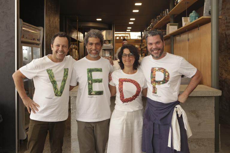 Vik Muniz, Estevão Ciavatta e Denise Chaer