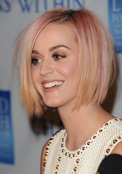 Os vários penteados de Katy Perry 