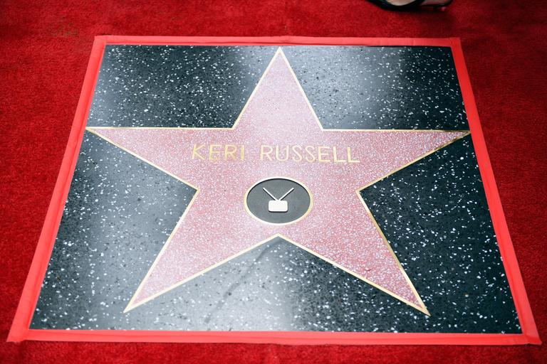 Keri Russell ganha estrela na Calçada da Fama
