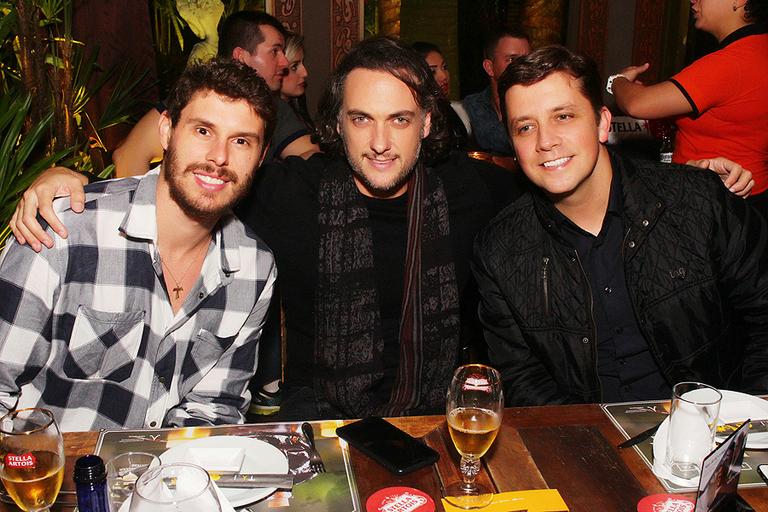 Bruno Rezende, André Sada e Fabrício Oliveira