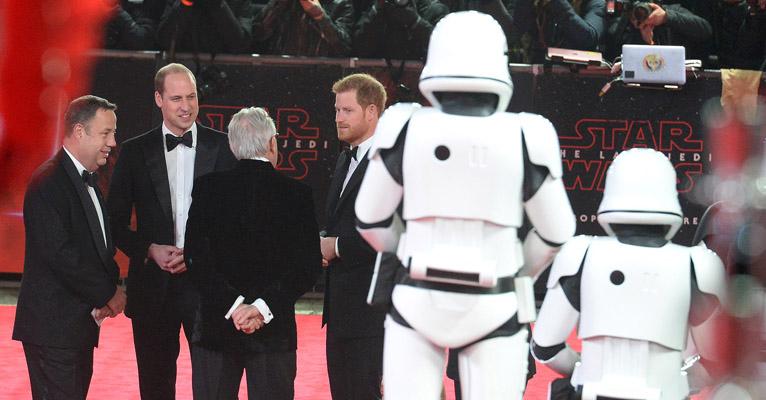 Príncipes parabenizam elenco de  novo Star Wars