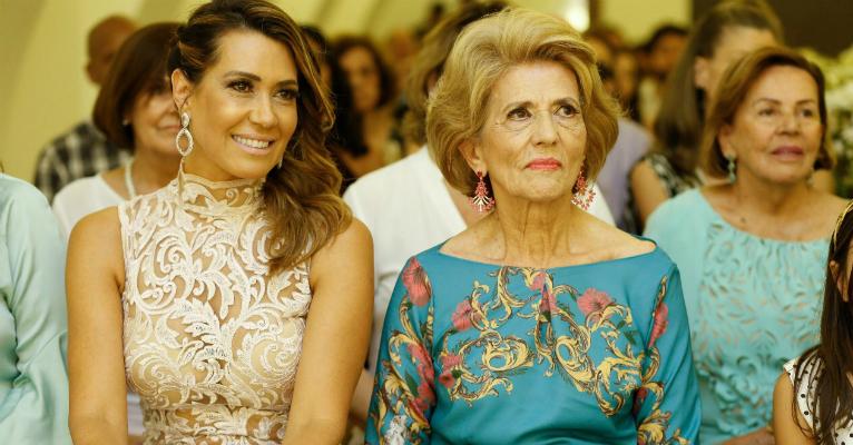 Solange Frazão faz festa de 80 anos para a mãe