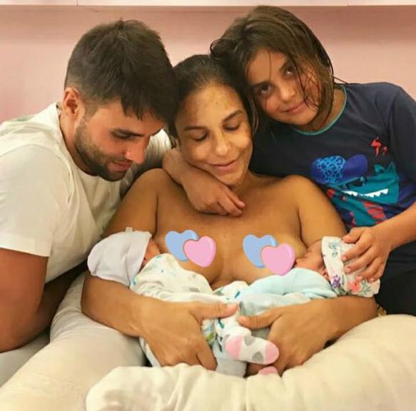 Ivete Sangalo e Daniel Cady com os filhos Helena, Marina e Marcelo