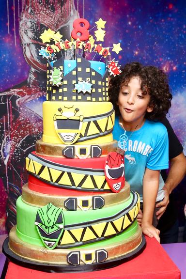 Marcos Mion faz festa de aniversário para o filho caçula