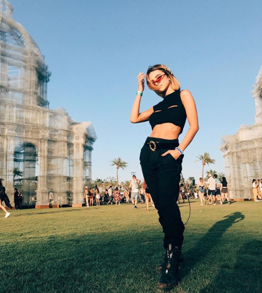 Veja os looks dos famosos no festival Coachella